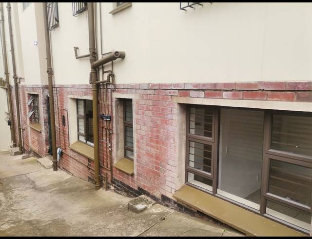 21 BEDROOM APARTMENT BLOCK FOR SALE IN UMBILO